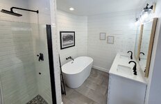 MasterBath.jpg